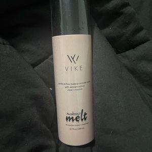 Vike makeup melt